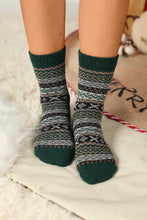 Load image into Gallery viewer, Multicolor 5 Pairs Thermal Winter Crew Socks
