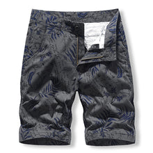 Load image into Gallery viewer, Men's Camouflage Capri Shorts
