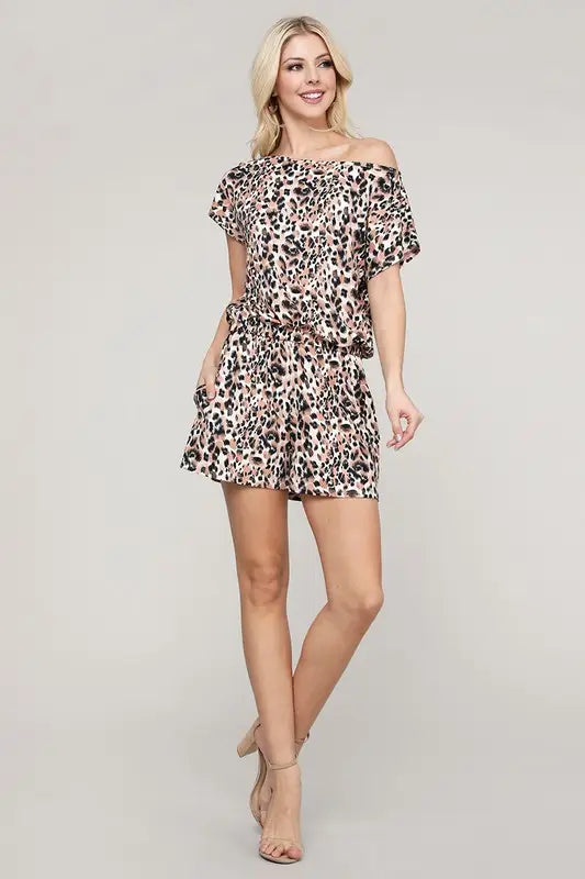 OFF SHOULDER ROMPER